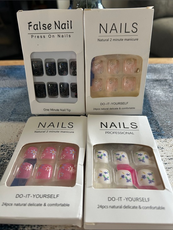 Other - Set of 4  Boxes - Press On Nails for Toes.